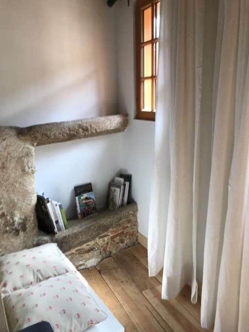 Petite Maison Medievale Партене Экстерьер фото