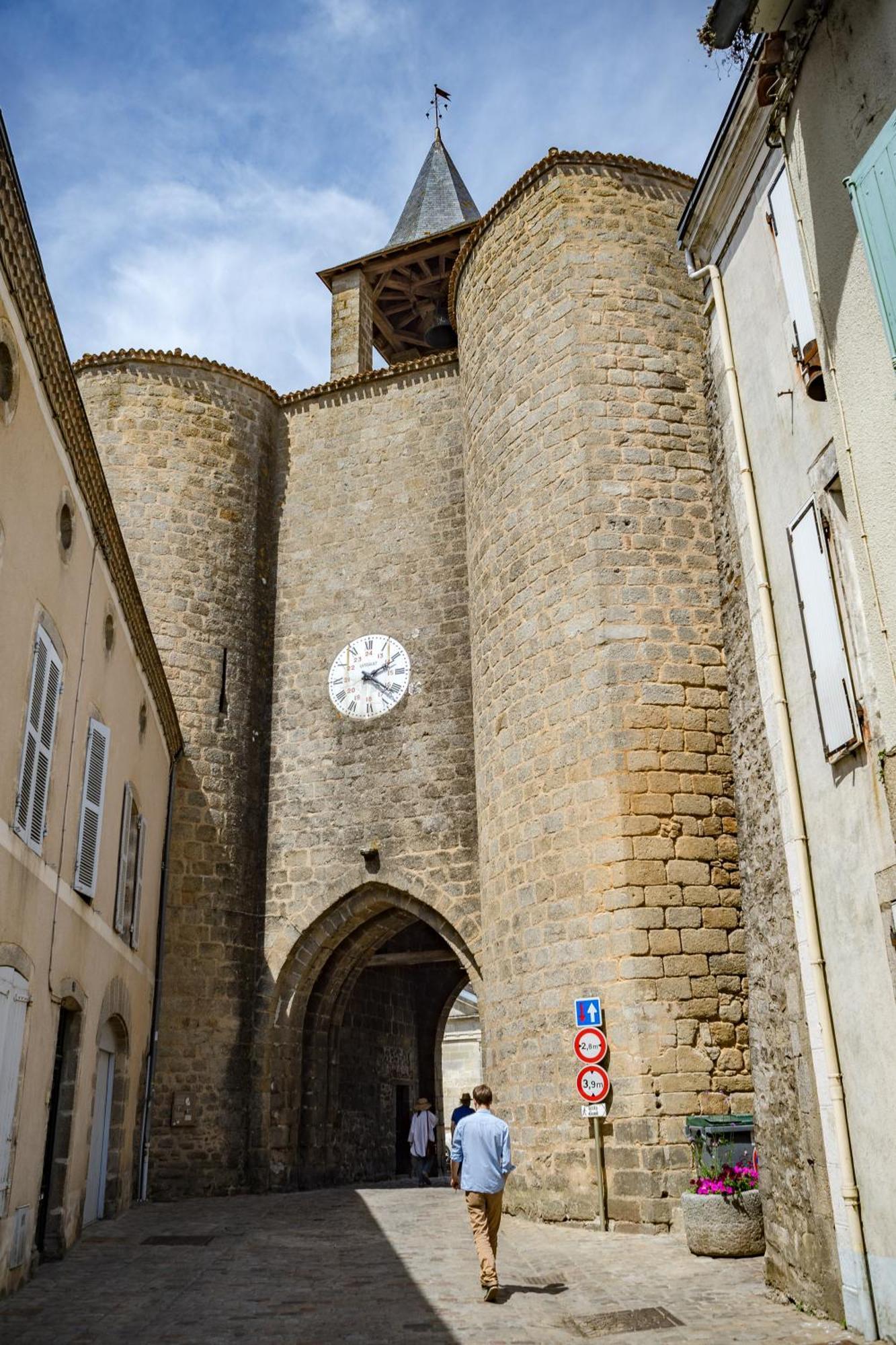 Petite Maison Medievale Партене Экстерьер фото